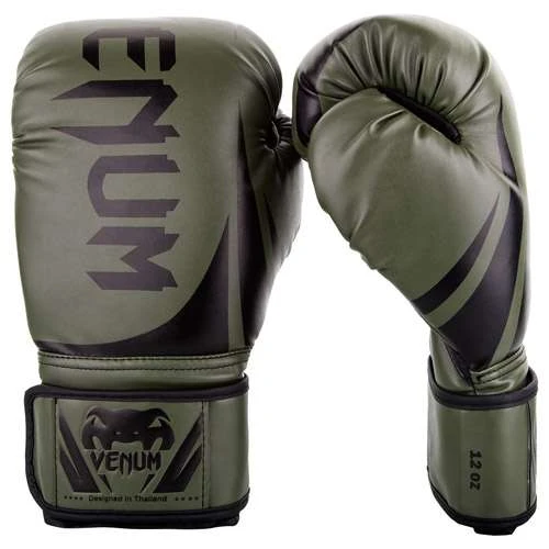 Venum Challenger 3.0 Boxing Glove β White/Black/Gold 7 Venum Challenger 3.0 Boxing Glove β White/Black/Gold - Image 7