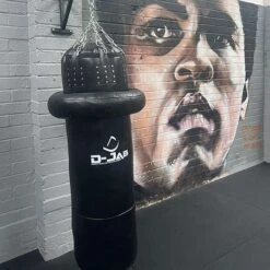 D-Jab Buffalo Leather Doughnut Punch Bag [120kg] -Under Armour Sale cdbc161e 1b20 40f0 af2d 542b5067abec copy