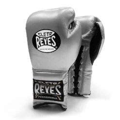 Cleto Reyes Lace Up Sparring Gloves – Platinum