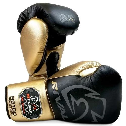 Rival RS100 Professional Lace-Up Sparring Glove – White/Gold 4 Rival RS100 Professional Lace-Up Sparring Glove – White/Gold - Image 4
